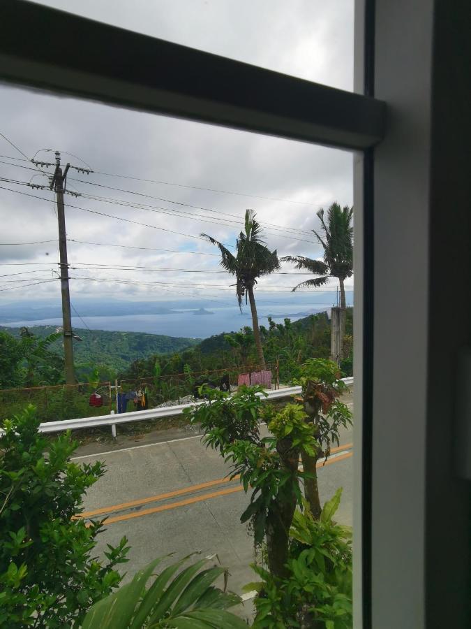 Country Bug Inn Tagaytay City Exterior photo